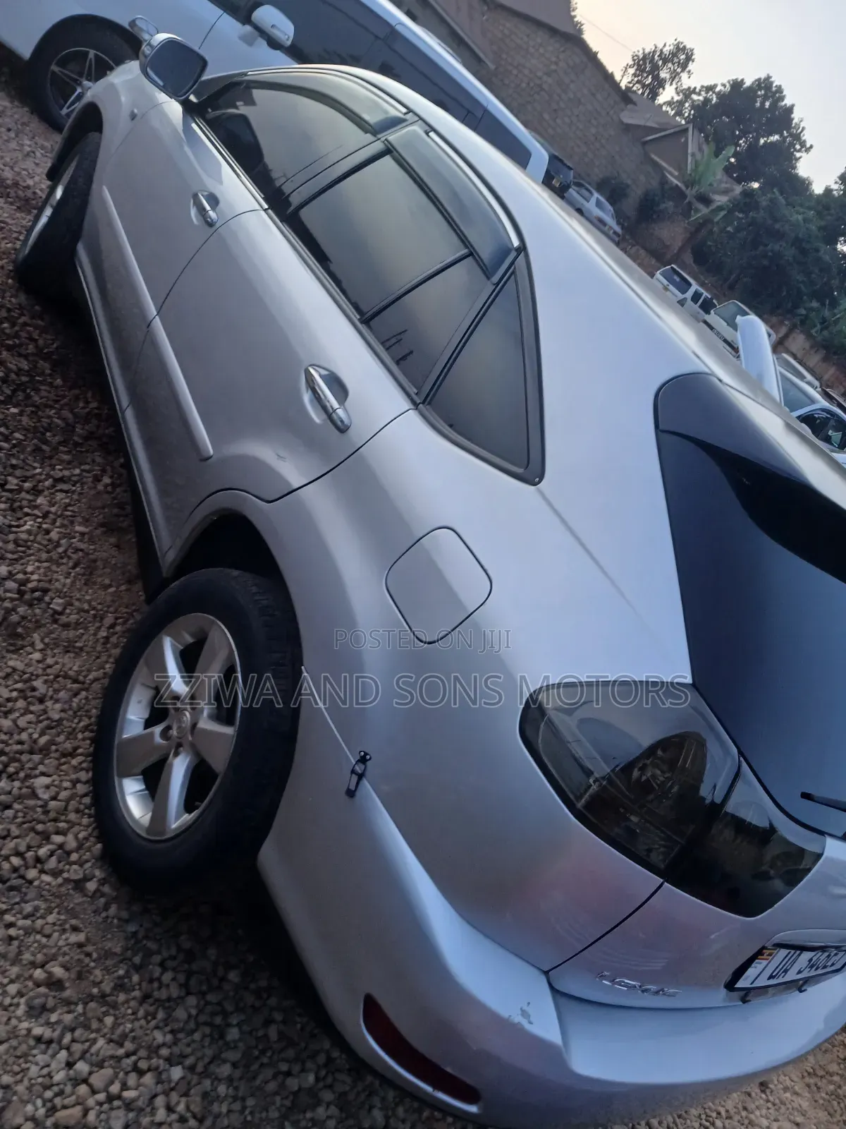 Toyota Harrier 2009 Silver