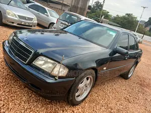 Mercedes-Benz C200 2001 Blue