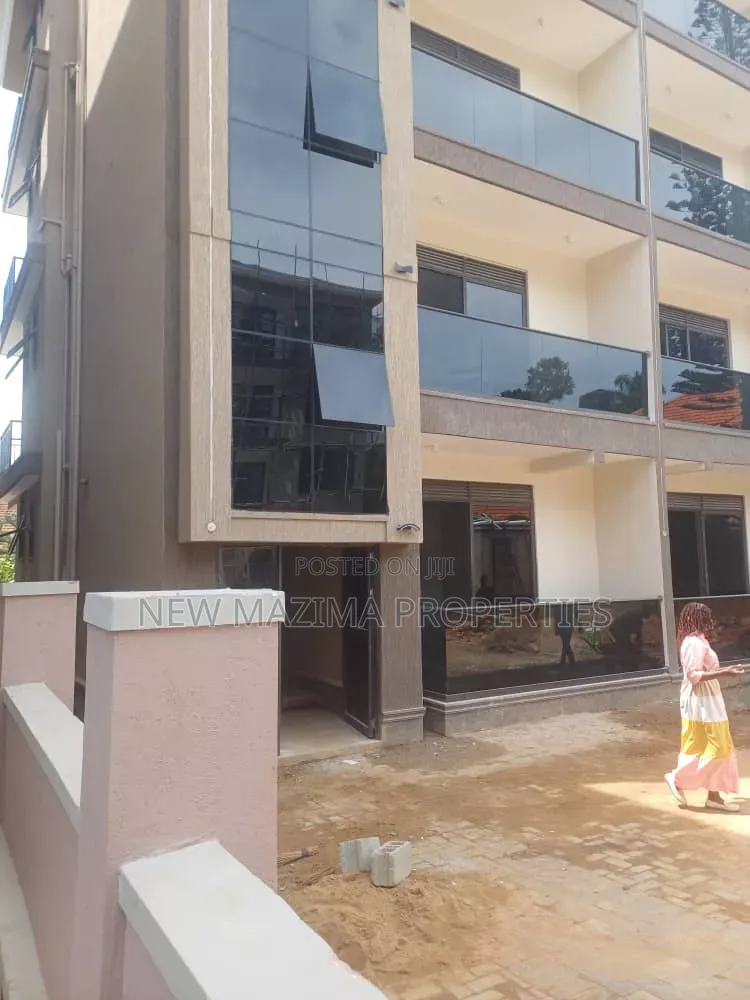 8bdrm Block of Flats in Bunga Heights, Central Division for sale