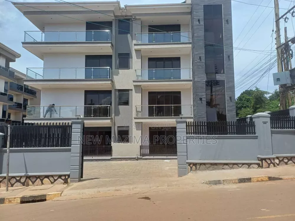 8bdrm Block of Flats in Bunga Heights, Central Division for sale
