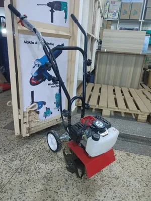 Gasoline/Petrol Powered 2 Stroke Mini Walking Tiller/Tractor