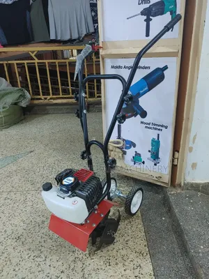 Gasoline/Petrol Powered 2 Stroke Mini Walking Tiller/Tractor