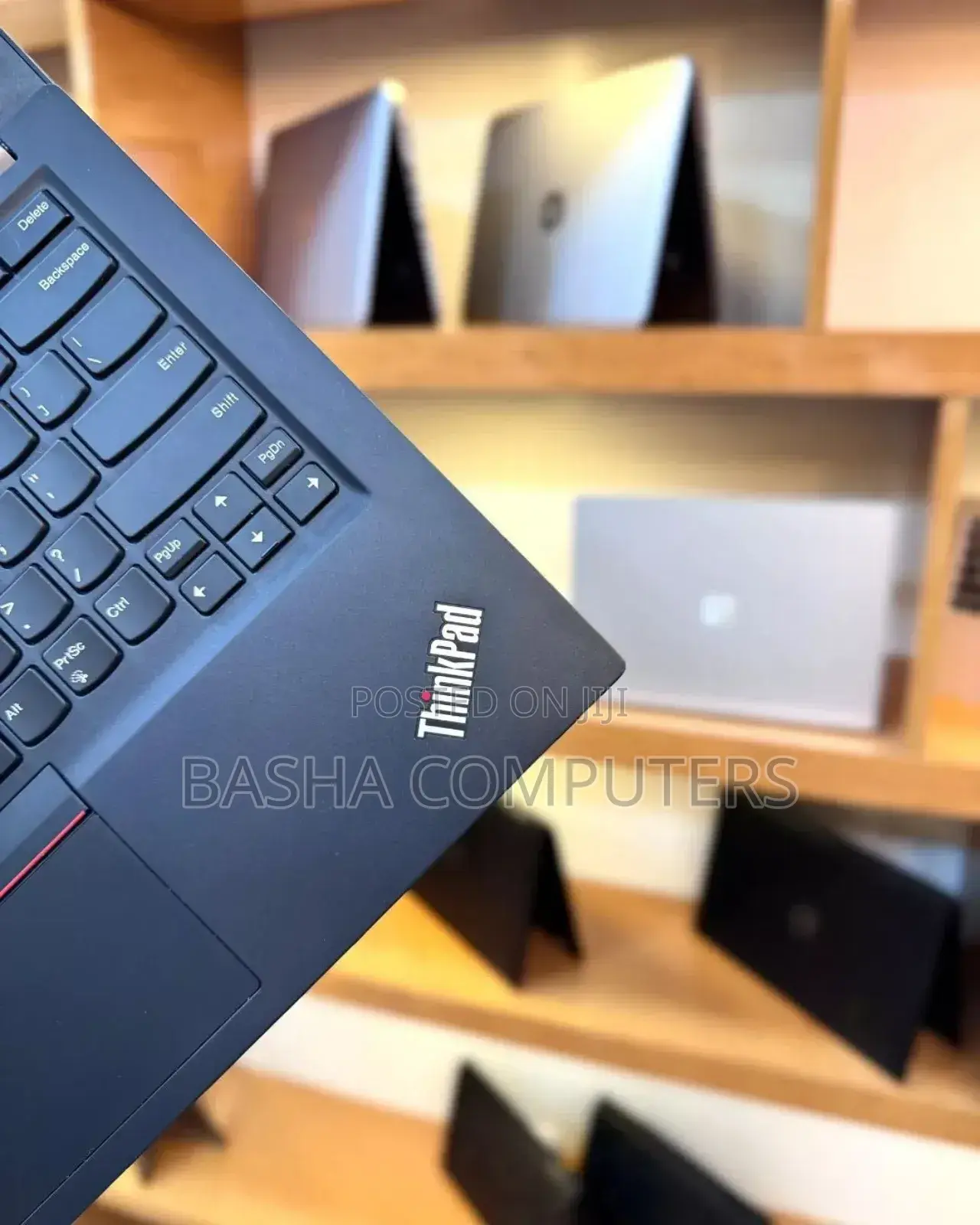 New Laptop Lenovo ThinkPad T490s 8GB Intel Core i7 SSHD+SSD 512GB