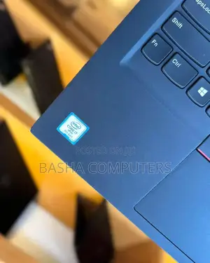 New Laptop Lenovo ThinkPad T490s 8GB Intel Core i7 SSHD+SSD 512GB