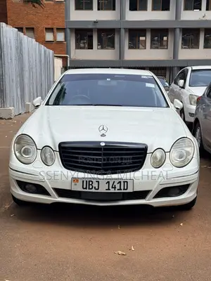 Mercedes-Benz E320 2006 White