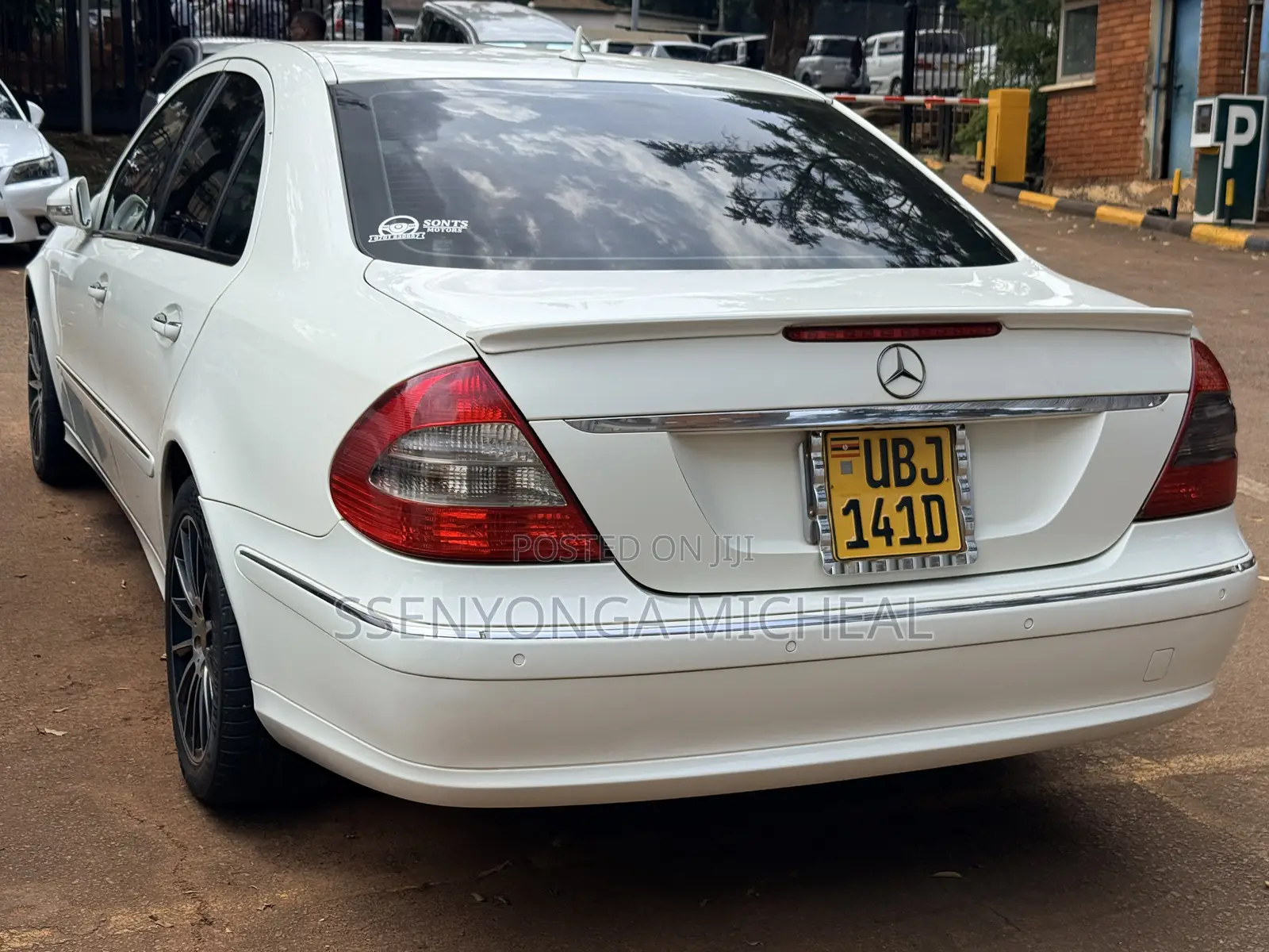 Mercedes-Benz E320 2006 White