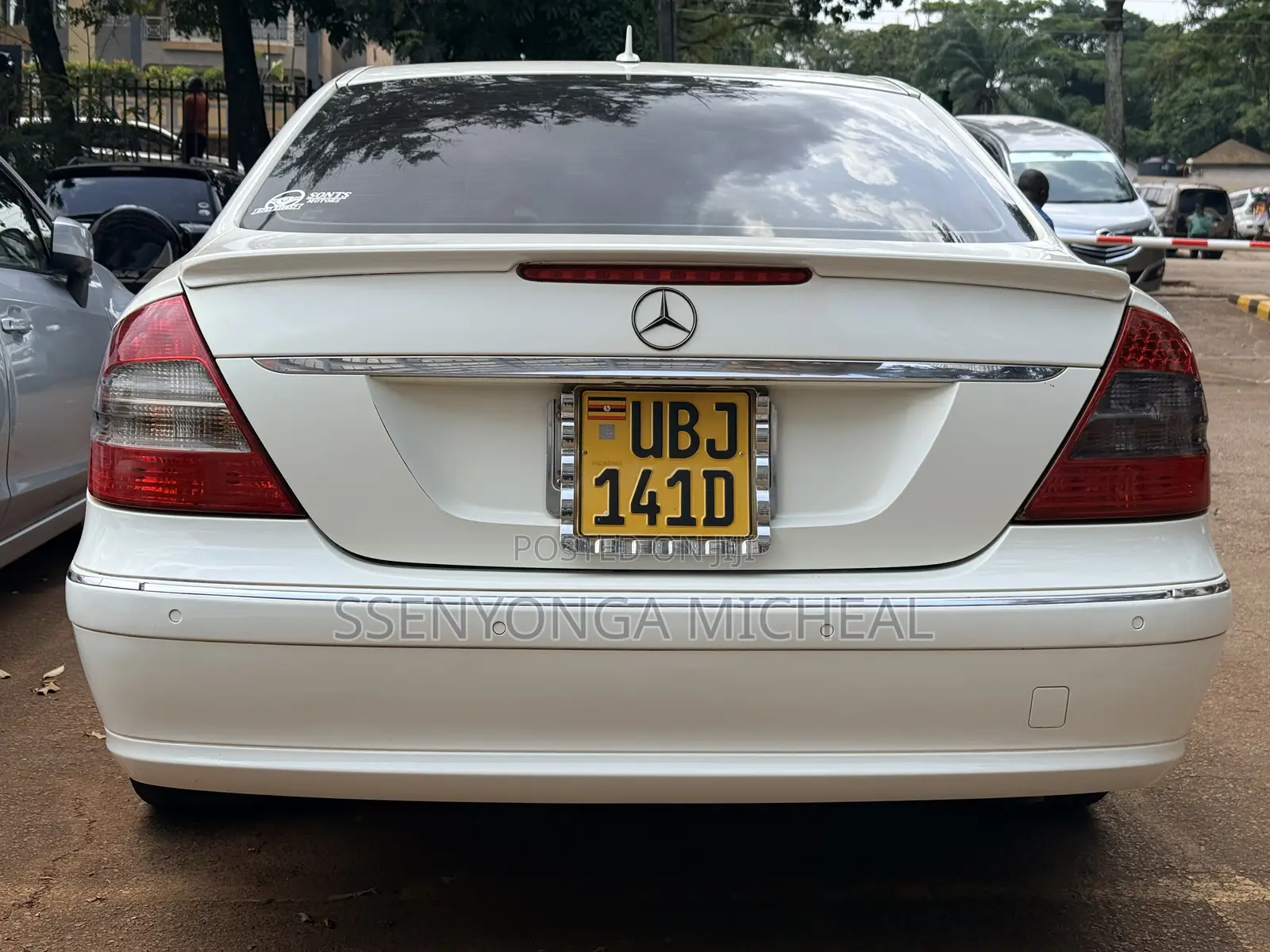 Mercedes-Benz E320 2006 White