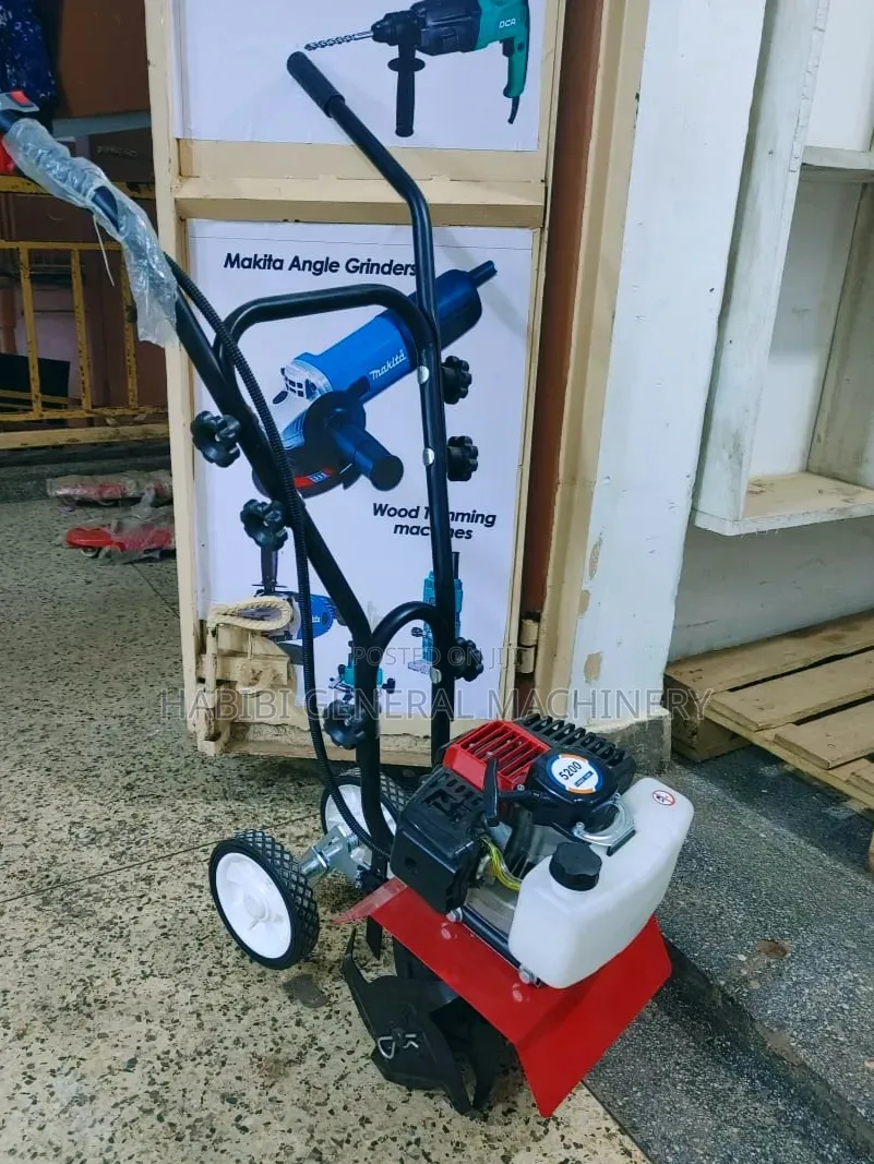 Mini/Walking Tiller/Tractor Gasoline/Petrol Powered 2 Stroke