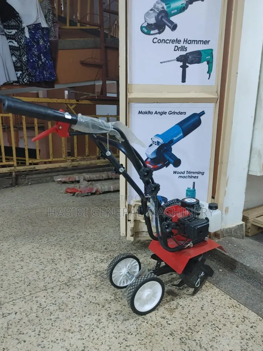 Mini/Walking Tiller/Tractor Gasoline/Petrol Powered 2 Stroke