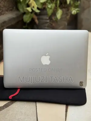 Laptop Apple MacBook Air 2GB Intel Core i5 SSD 60GB