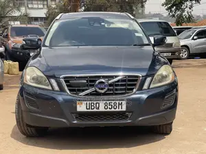 Volvo XC60 2011 Gray