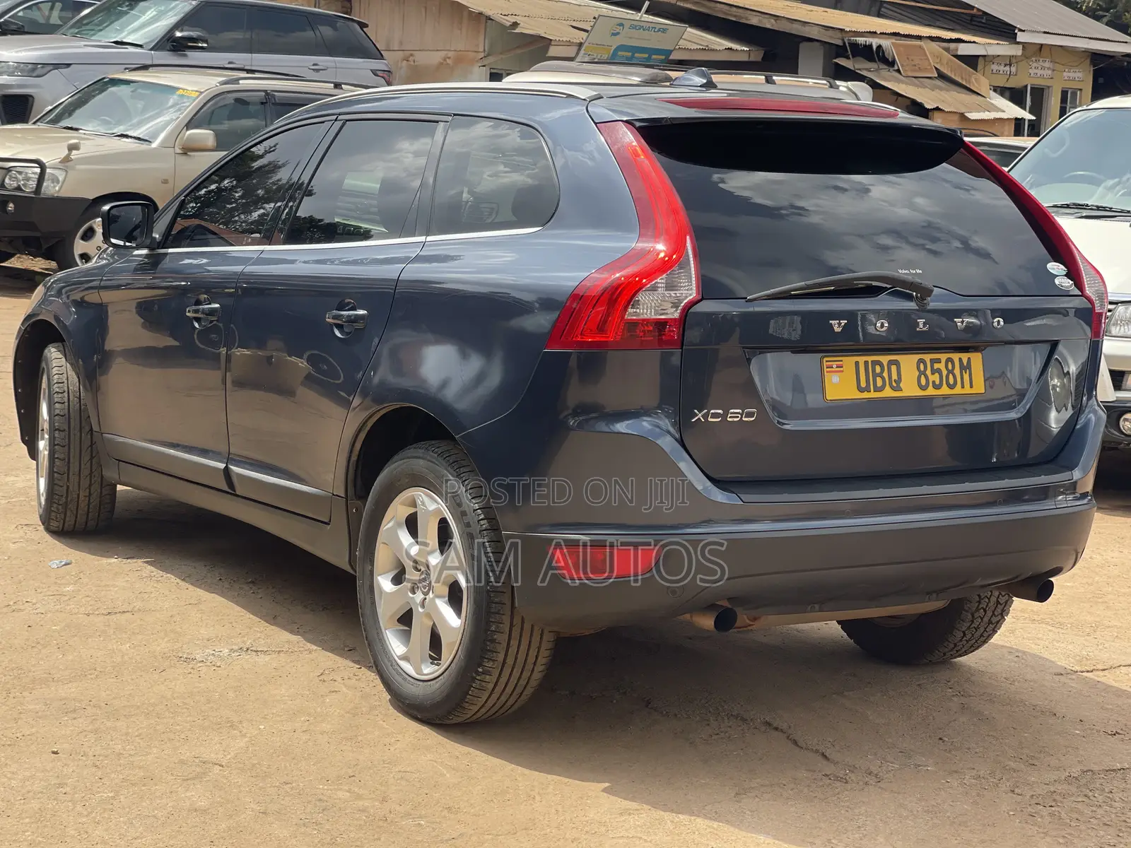 Volvo XC60 2011 Gray