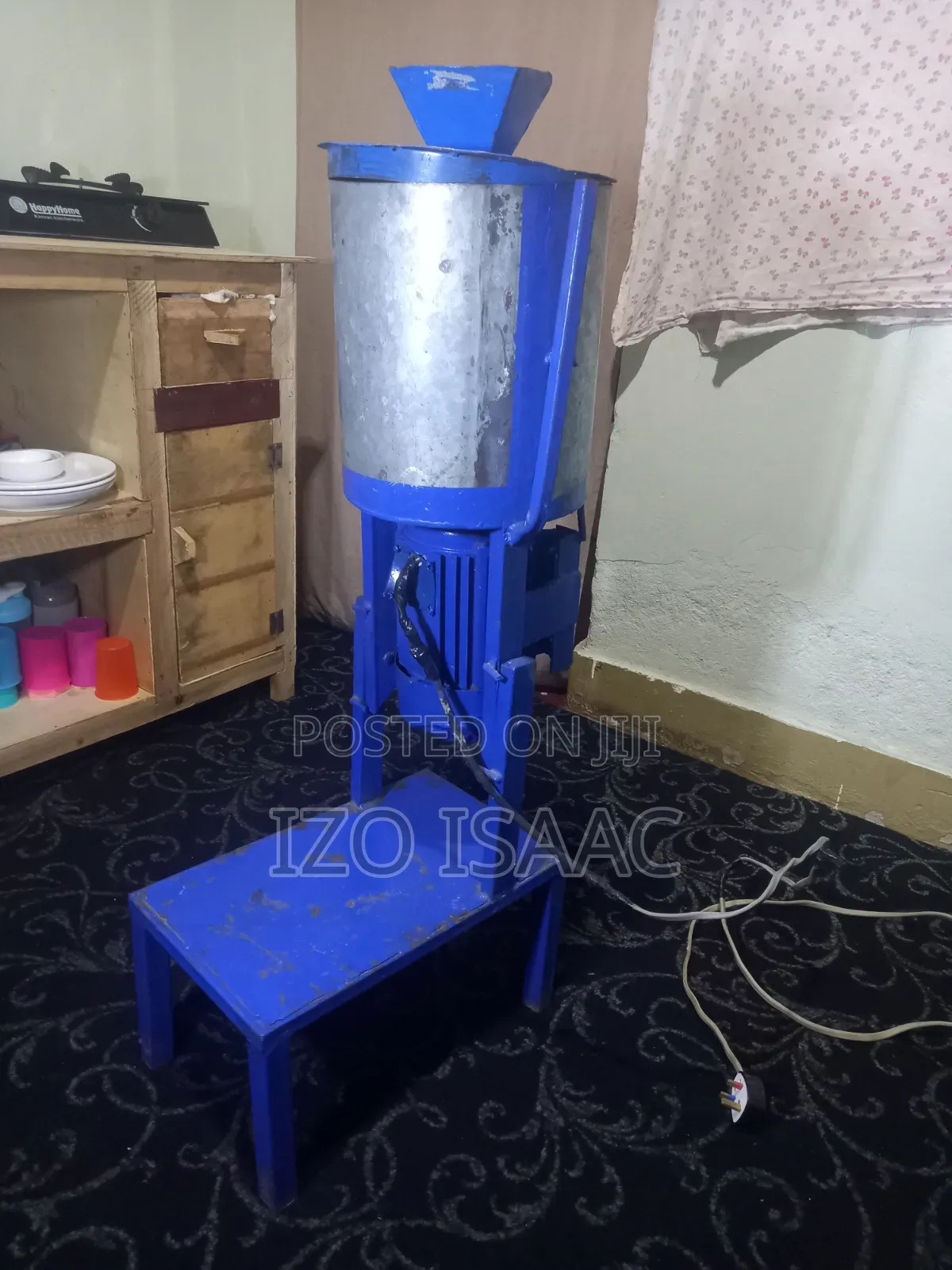 Am Selling My Gnut Grinder