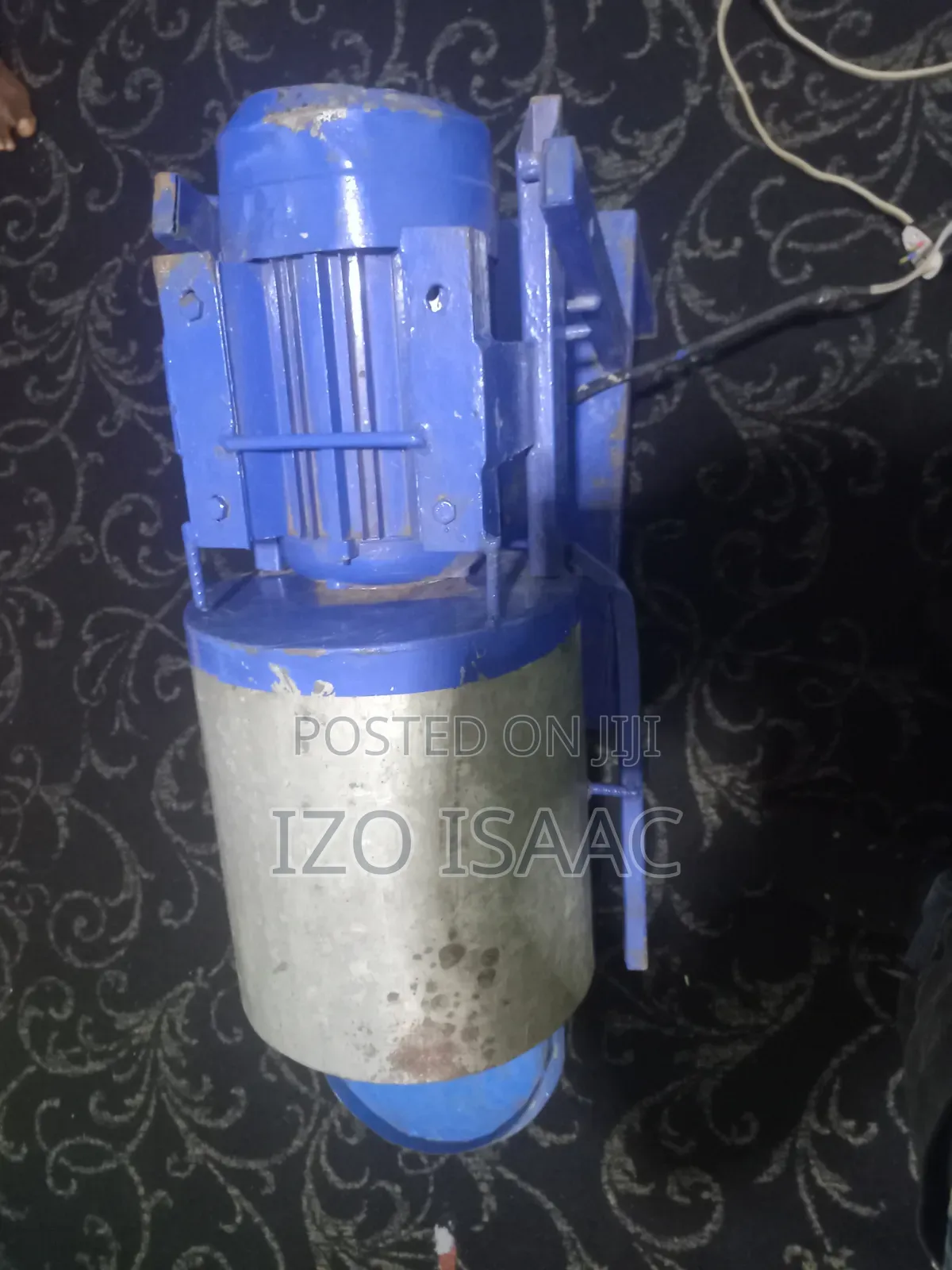 Am Selling My Gnut Grinder