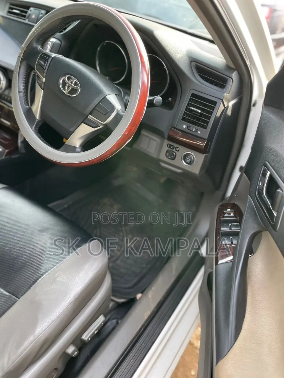 Toyota Mark X 2010 White