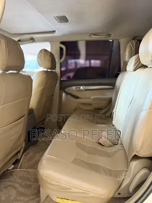 Toyota Land Cruiser Prado 2005 White