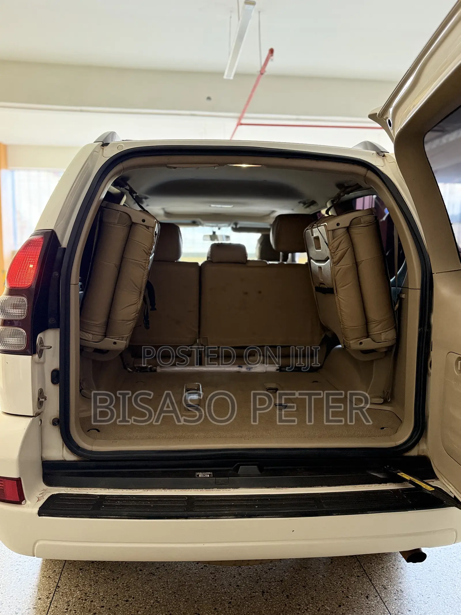 Toyota Land Cruiser Prado 2005 White