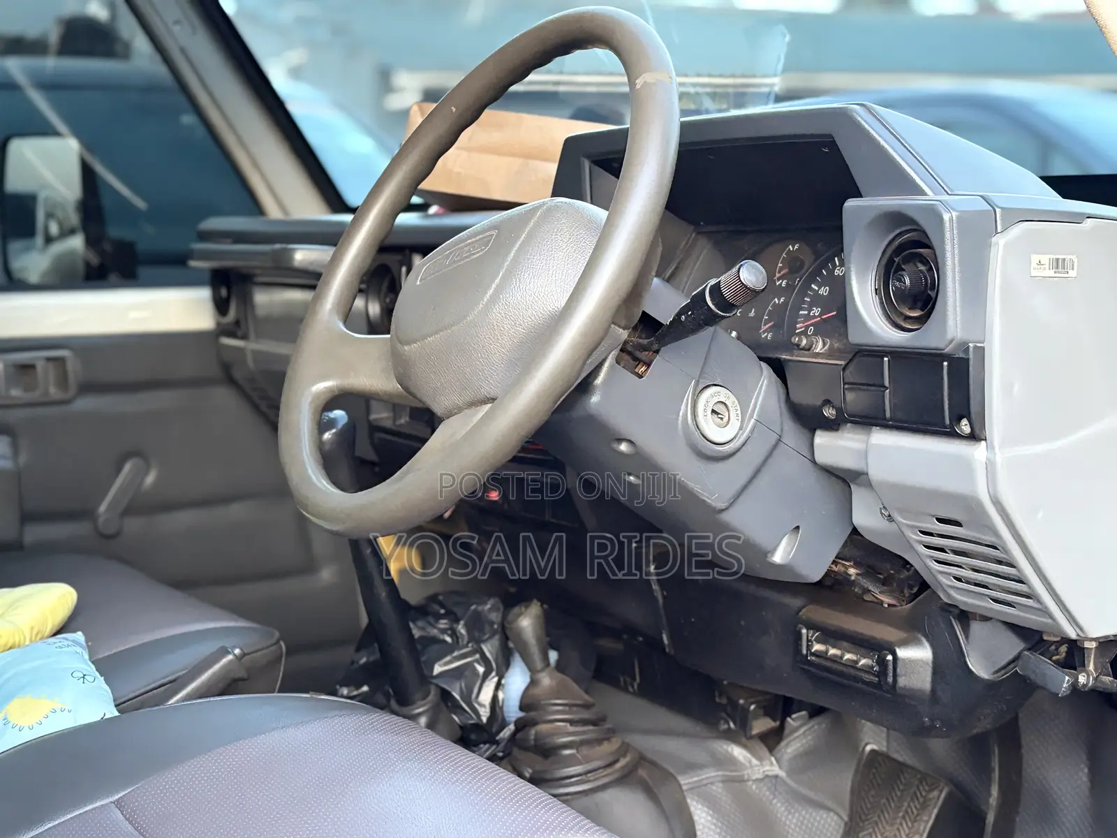 Toyota Land Cruiser 4.5 V8 DLX 2012 White