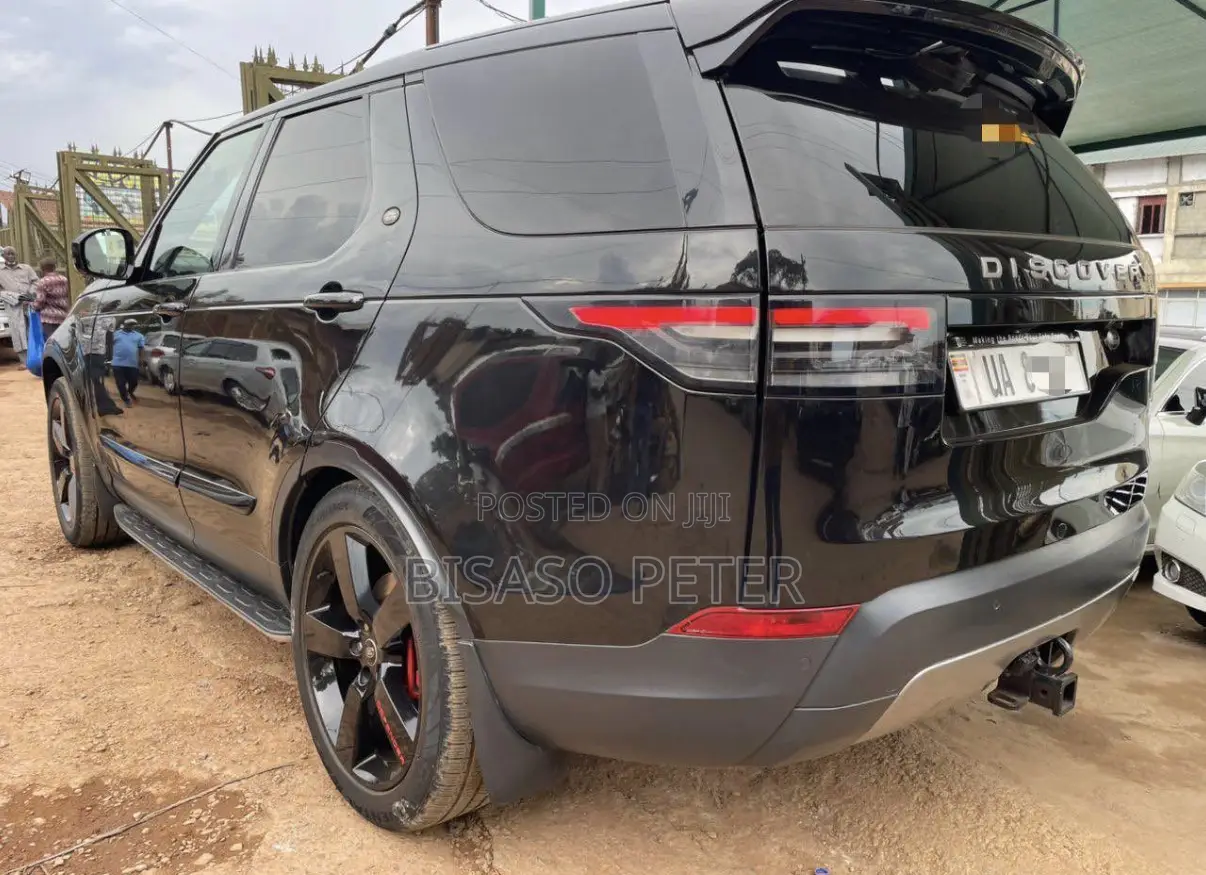 Land Rover Discovery 2017 Black