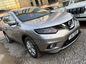 Nissan X-Trail 2016 Gray