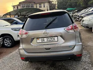 Nissan X-Trail 2016 Gray