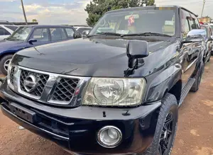 Nissan Patrol 2013 Black