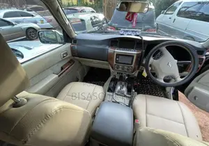 Nissan Patrol 2013 Black