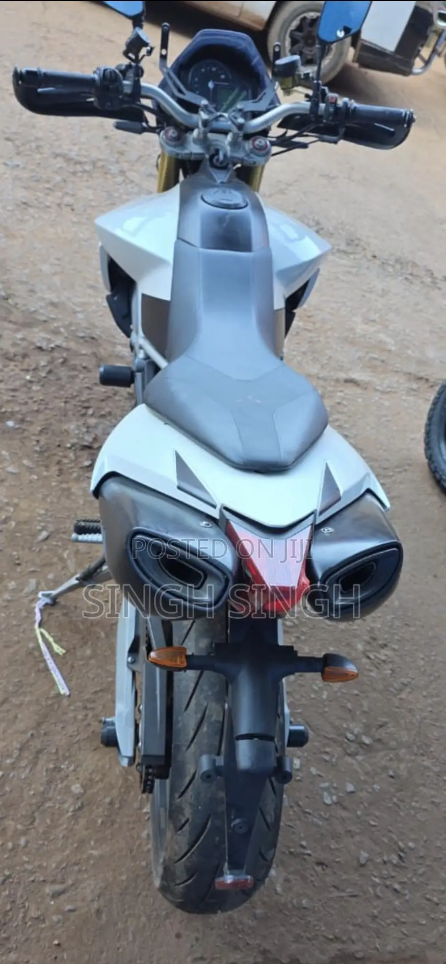 Aprilia Dorsoduro 2014 White