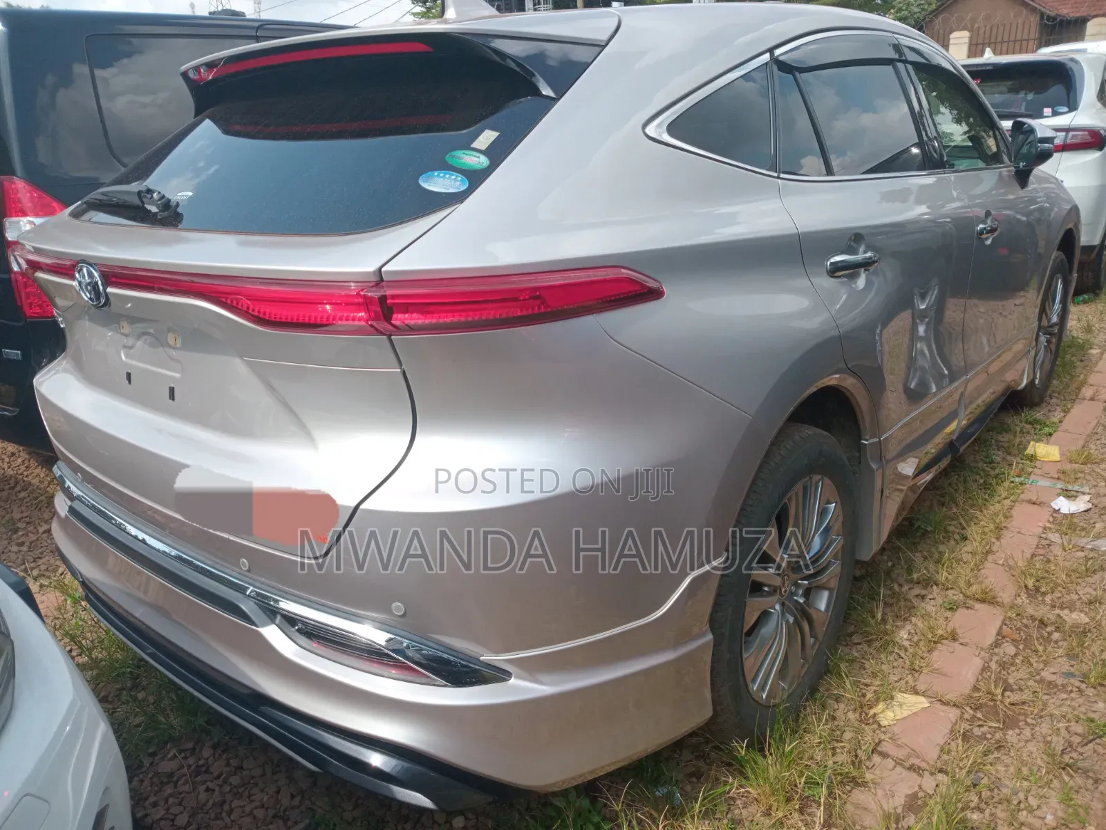 Toyota Harrier 2020 Gold
