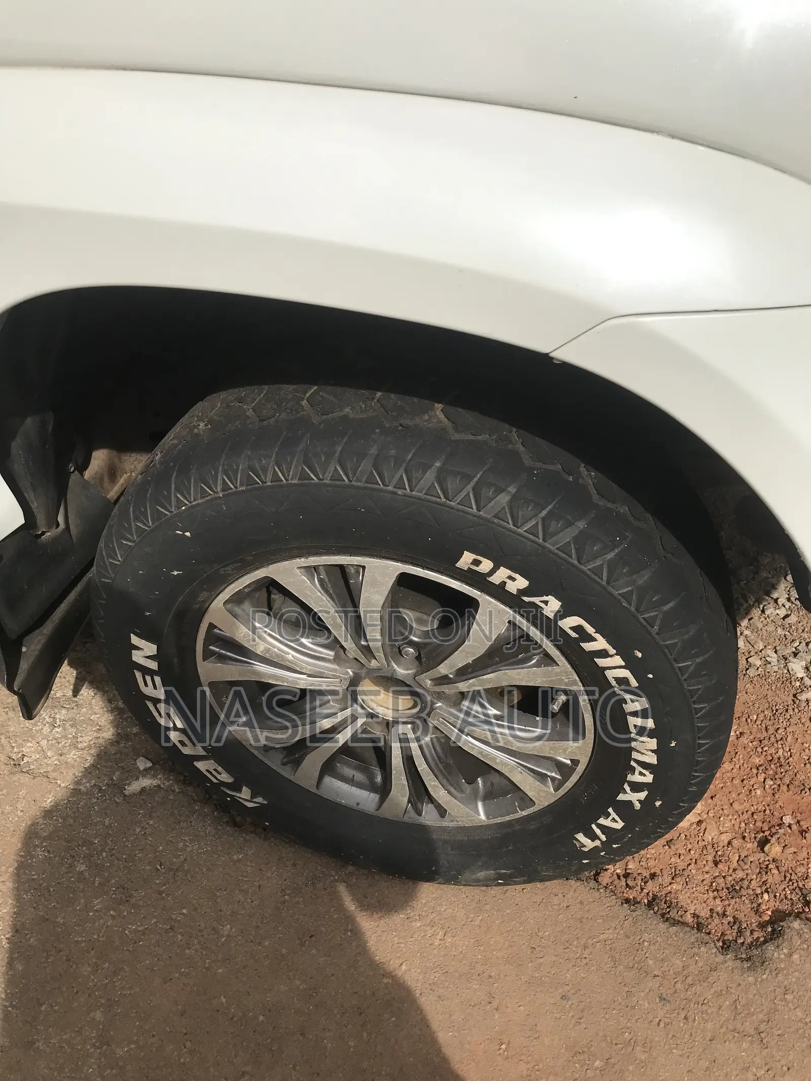 Toyota Land Cruiser Prado 2009 White