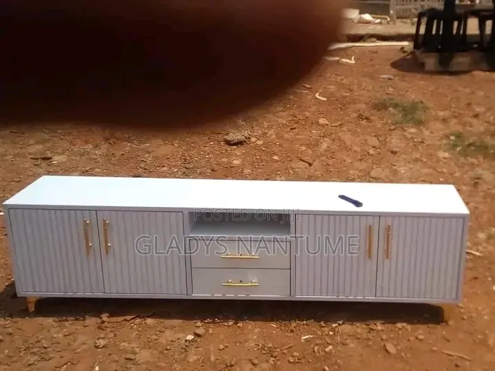 Furniture Seller