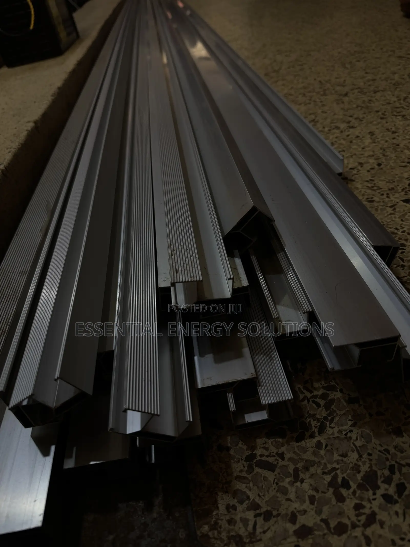 Aluminum Solar Panel Rails