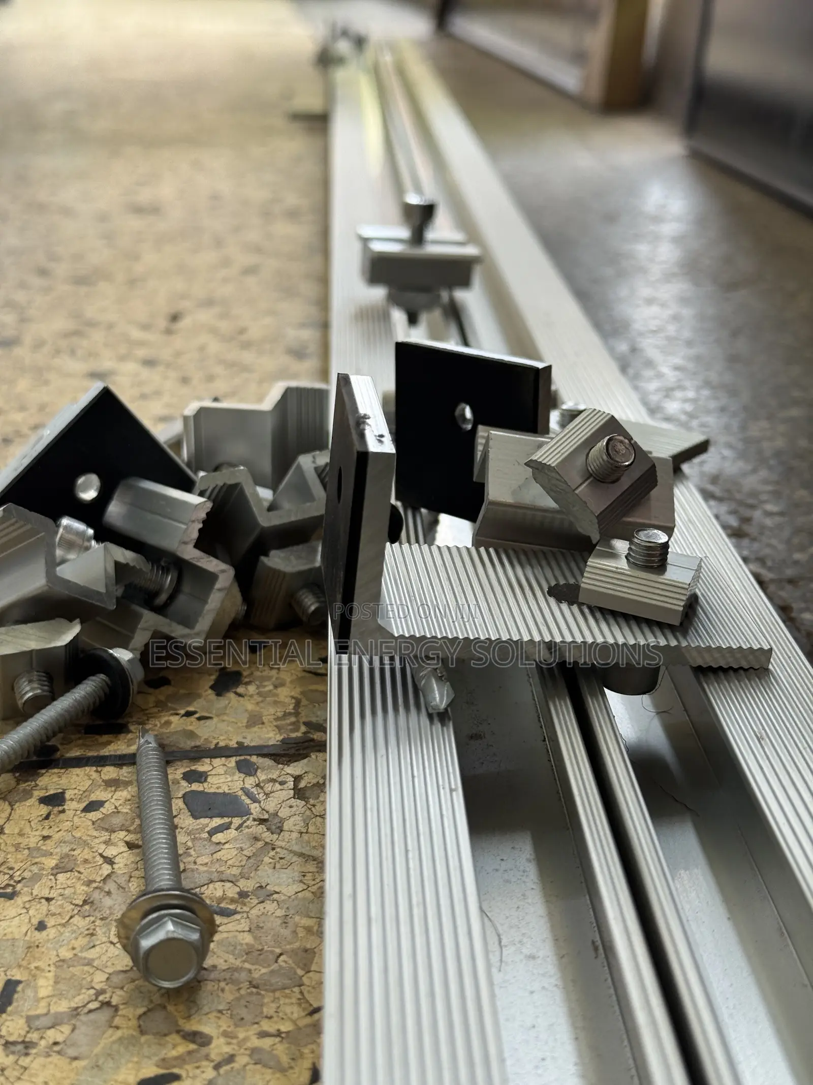 Aluminum Solar Panel Rails