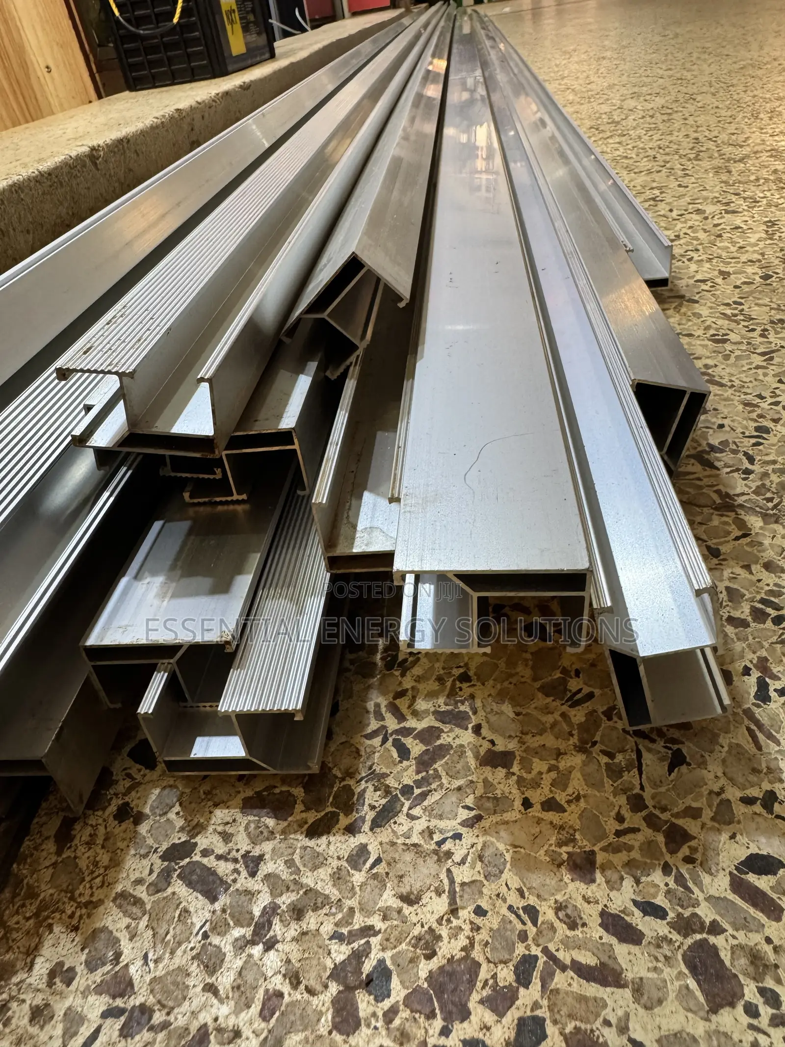 Aluminum Solar Panel Rails