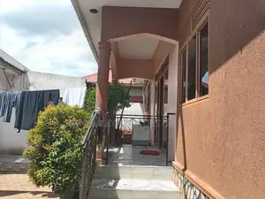 7bdrm House in Division A for sale