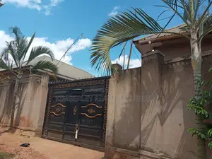 7bdrm House in Division A for sale