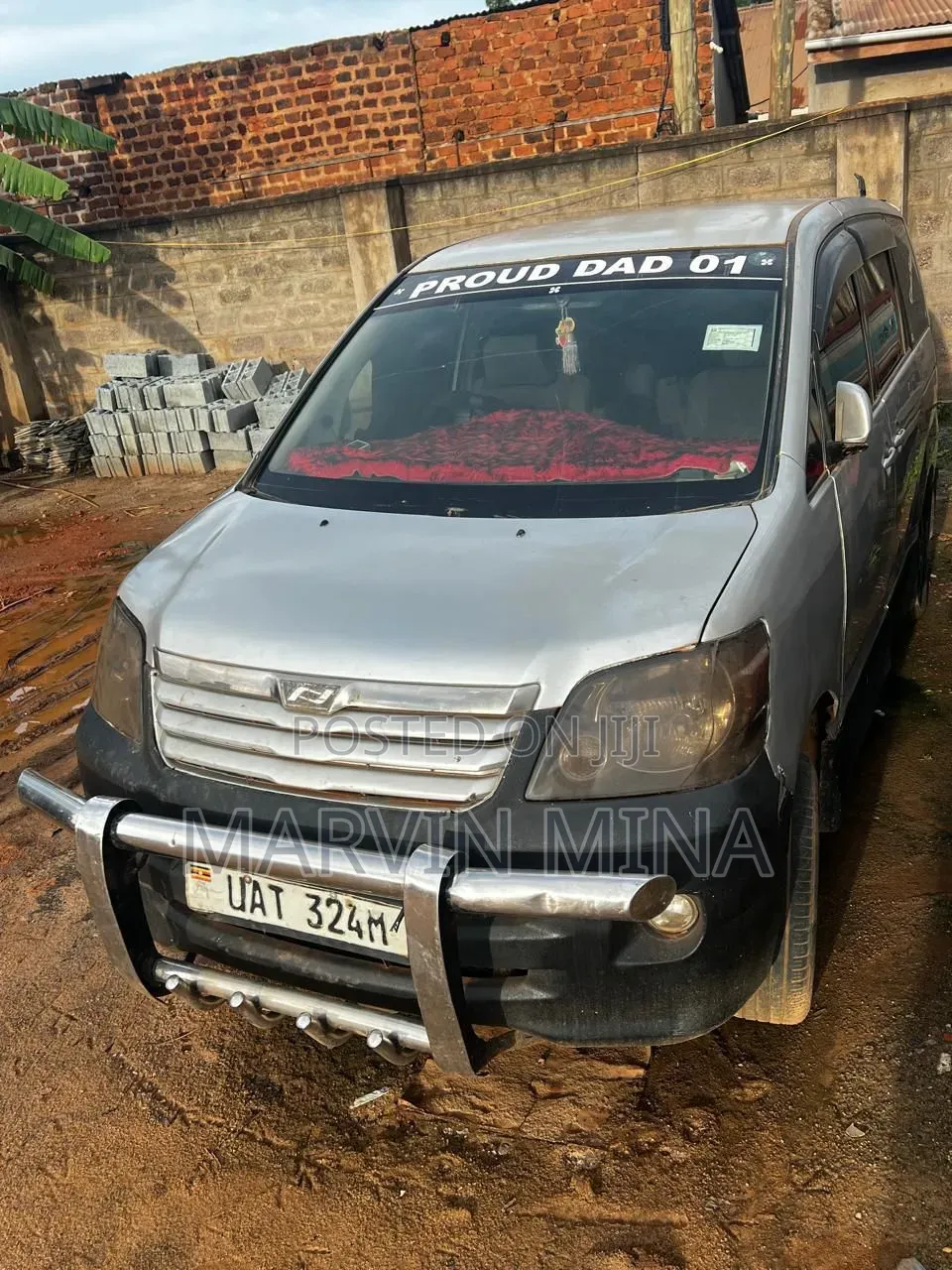 Toyota Noah 2.0 AWD (8 Seater) 2004 Silver