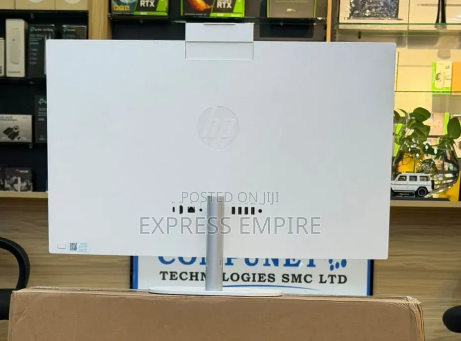 New HP 200 G4 22 All-in-One 32GB Intel Core Ultra 7 SSD 1T