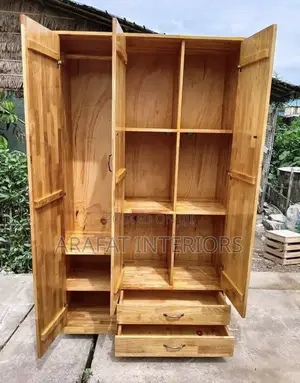 Beautiful Large 4-Door Solid Wood Wardrobe!