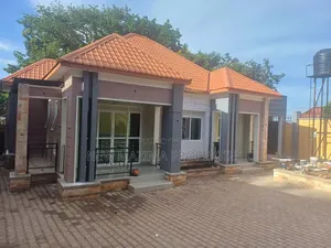 3bdrm Bungalow in Buziga Konge, Central Division for sale