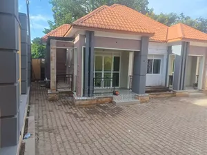 3bdrm Bungalow in Buziga Konge, Central Division for sale