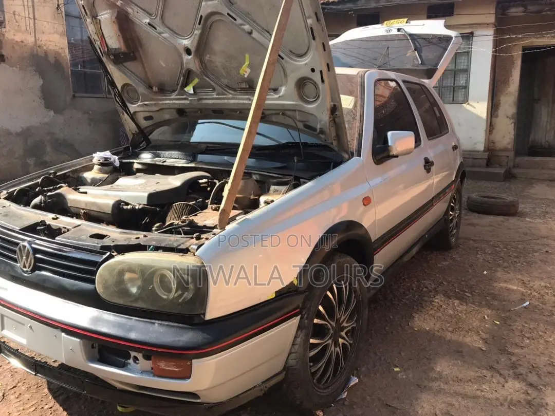 Volkswagen Golf GTI 1998 Silver