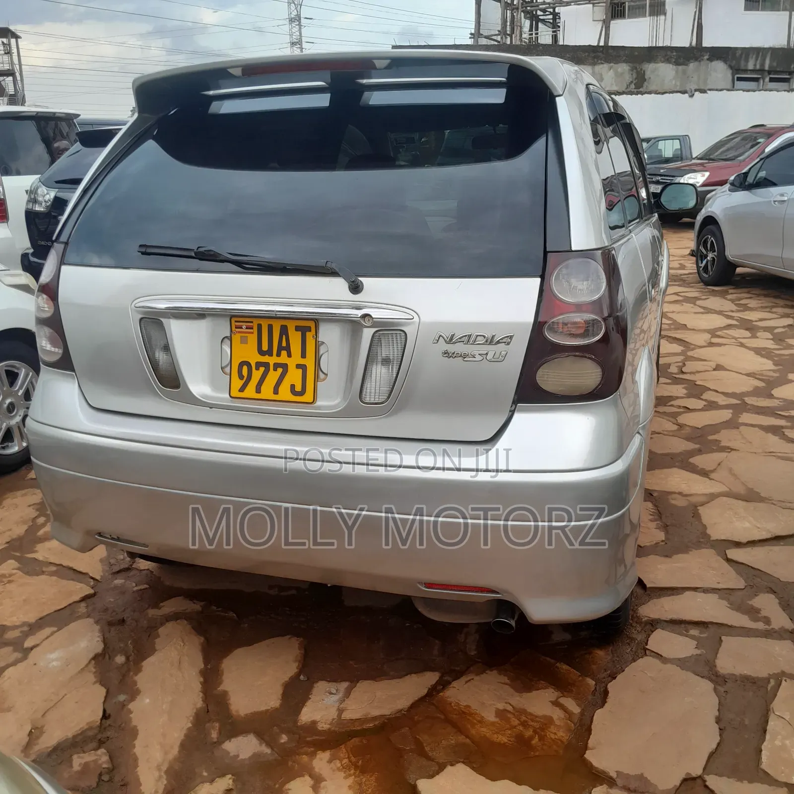 Toyota Nadia 2002 Silver