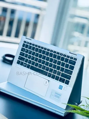 New Laptop HP EliteBook 1030 8GB Intel Core i7 SSD 512GB