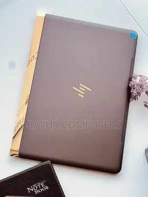 New Laptop HP Spectre X360 8GB Intel Core i5 SSHD (Hybrid) 256GB