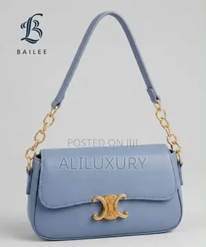 Shoulder Bags
