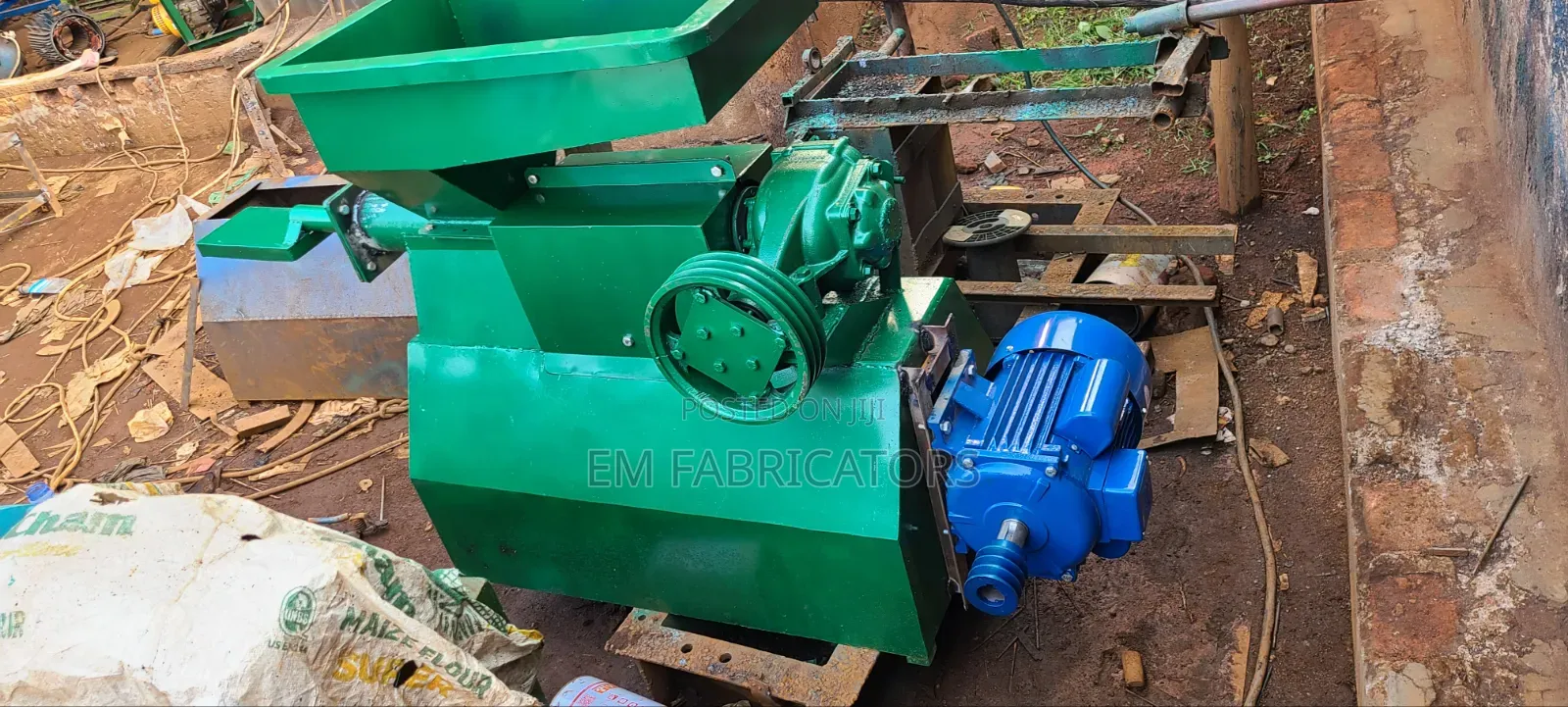 Electric Briquttes Machines/ Briquttes Extruder Machine