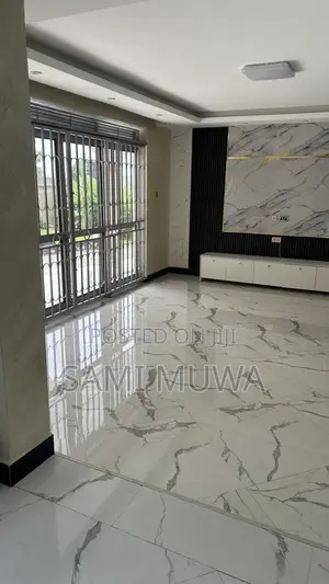 7bdrm Block of Flats in Wakiso / Wakiso for sale