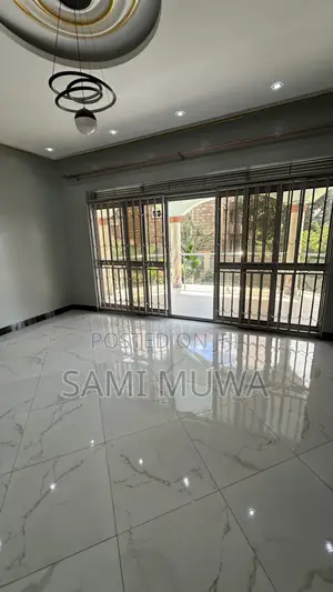 7bdrm Block of Flats in Wakiso / Wakiso for sale