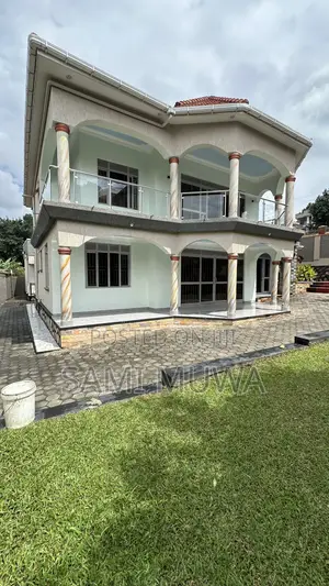 7bdrm Block of Flats in Wakiso / Wakiso for sale